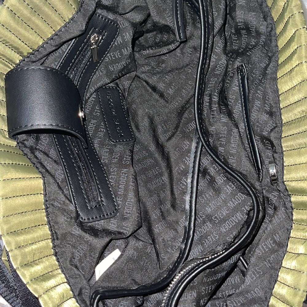 Steve Madden purse - Picture 2 of 5